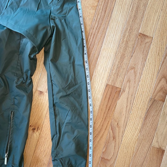 NWT Military Green YOKI raincoat - Picture 11 of 12